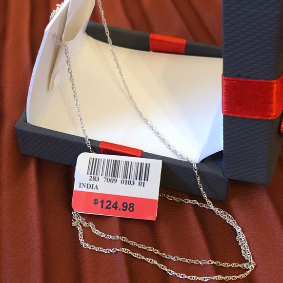 0.1 CT. T.W. Genuine Diamond Sterling Silver Pear Necklace w Tag in Gift Box - Picture 5 of 10